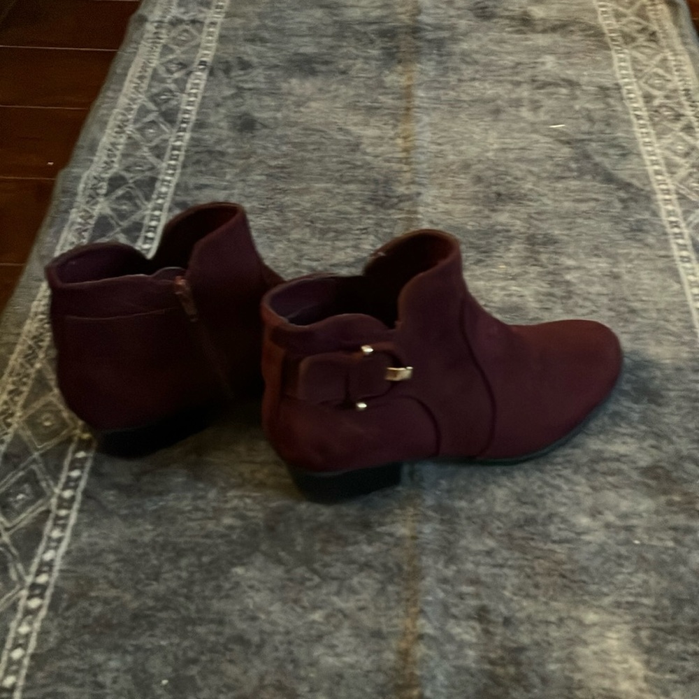 Burgundy suede booties